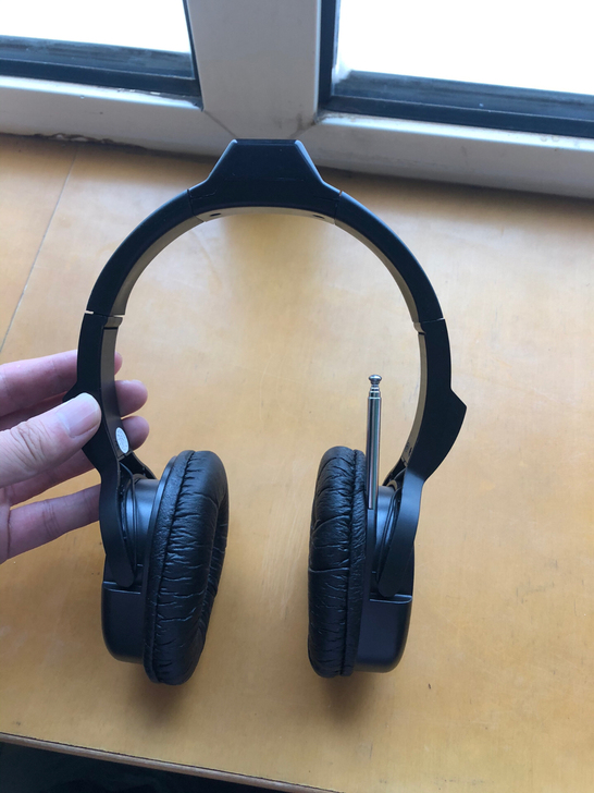 爱得信红外线听力耳机，if-238ts，四...