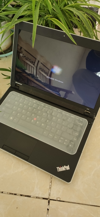 联想i5笔记本电脑