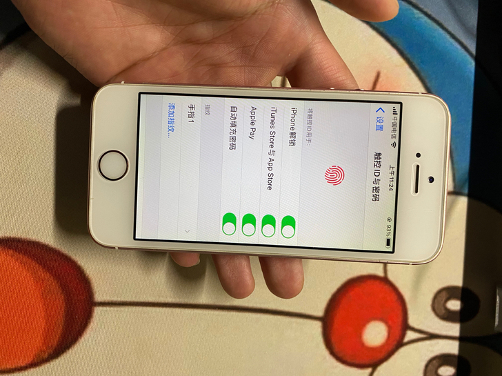 苹果se国行全部原装无拆修，指纹功能都是好...