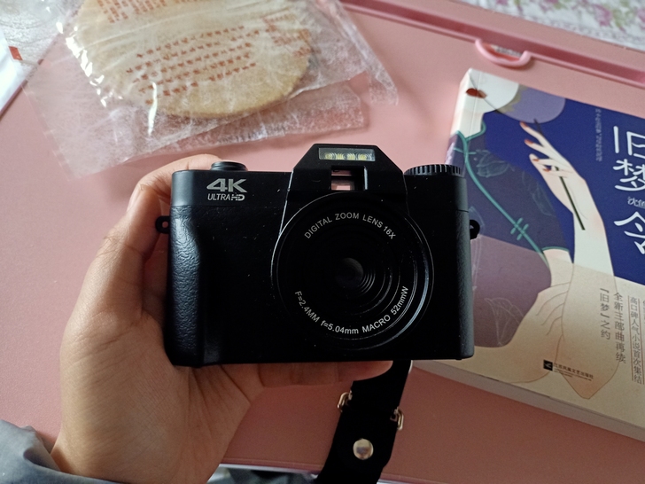 微单相机komerycdr10 16G内存...