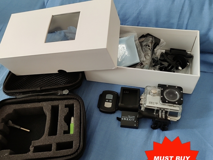 摄徒运动相机 买来用了两次 两块电池每块都...