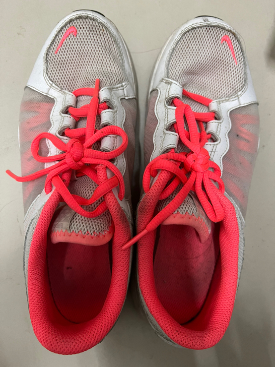 耐克运动鞋 38码 29.9包邮