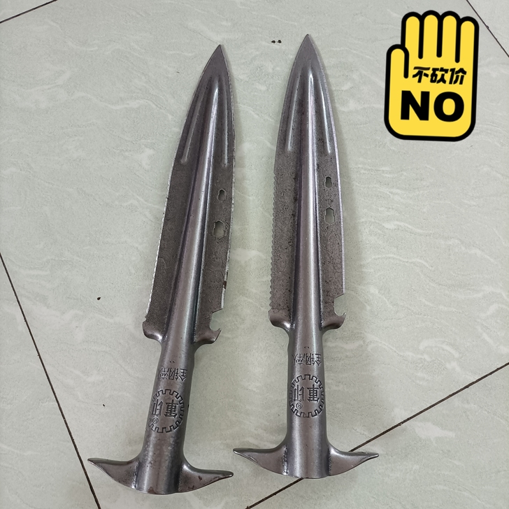 开网店挑出来的微瑕疵多功能户外铲,孟钢淬火...