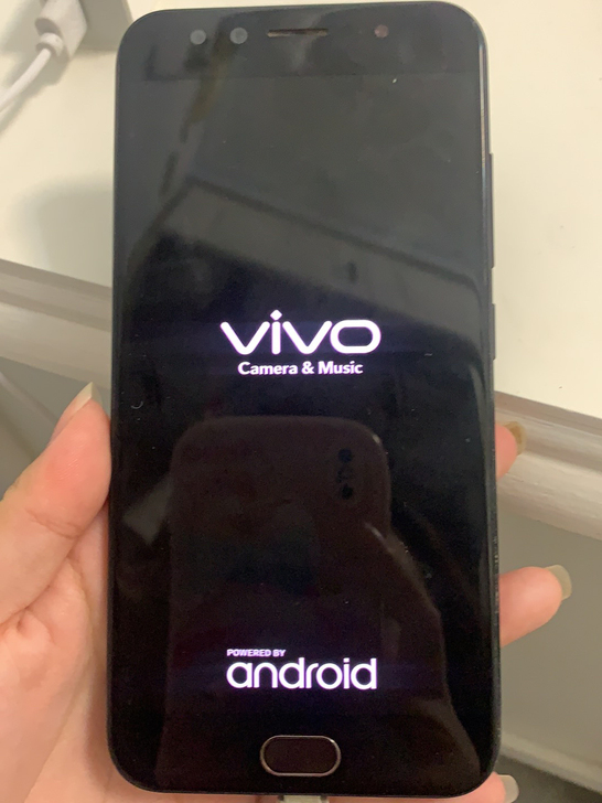 vivo的备用机 便宜出了 有需要的可以联...