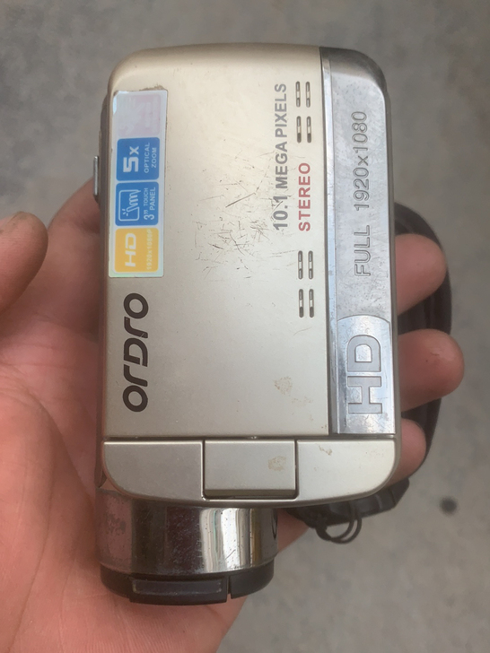欧达dv，型号HDV-Z10，原装电池，带...