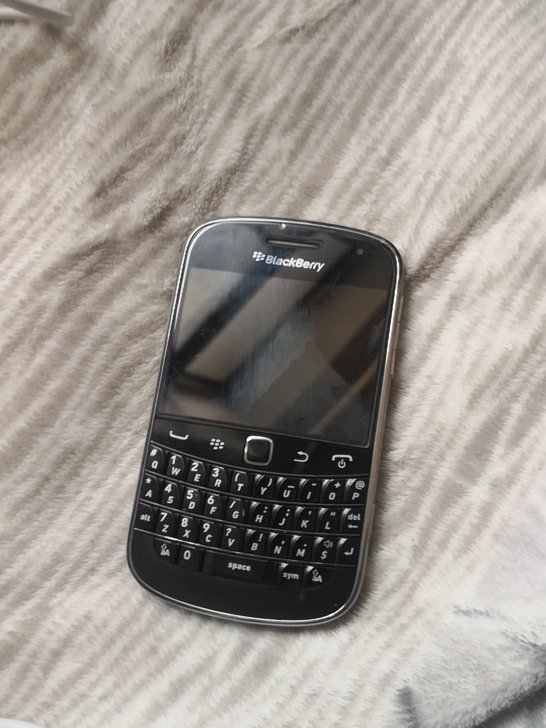 BlackBerry/黑莓 9930全网通