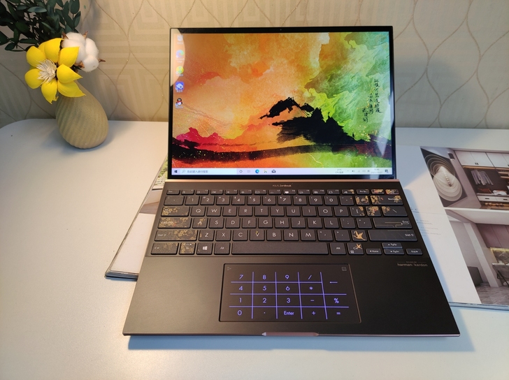 华硕(ASUS)灵耀X纵横 英特尔Evo平...