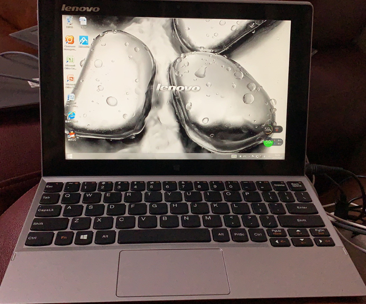 联想Miix 210二合一平板电脑 2G运...