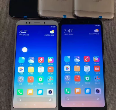 249  红米5plus手机 配置 4+6...