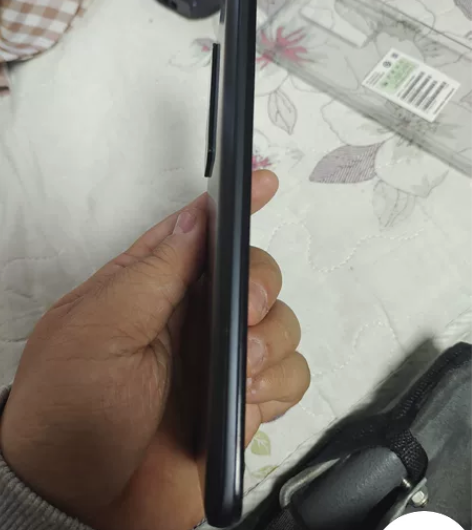 红米k50至尊版黑色，京东11月1日激活，...