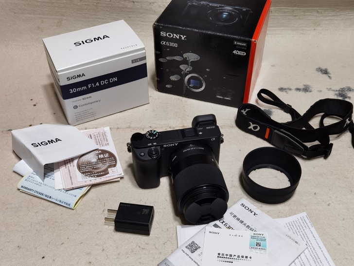 索尼a6300+适马30/1.4行货已经注...