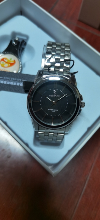 手表,生日礼物,朋友送的。女朋友送的。全新...