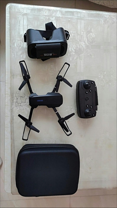 还有几十台 出口全新的折叠航拍无人机 高清...