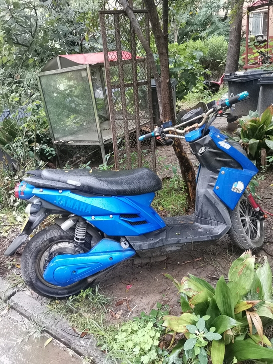 买了汽车，所以把这个电动车卖掉，车买了两年...