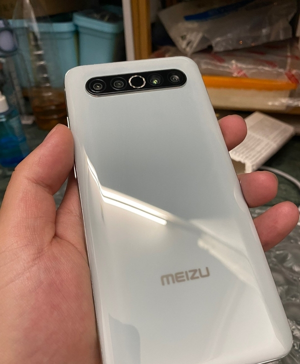 魅族17pro8+128,天青,全白面板