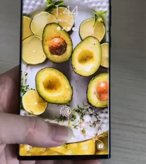 三星note20u美版12+128 感兴趣...