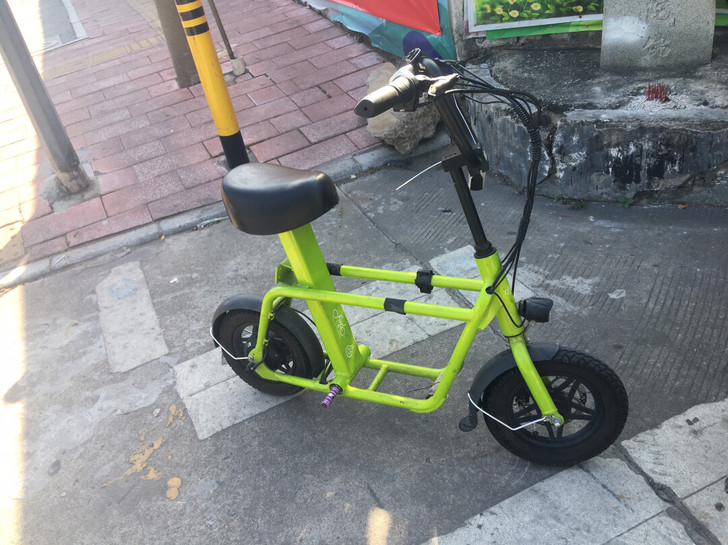 进口电动车，36伏12安锂电池，全铝合金车...