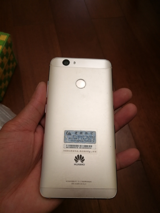 华为Nova成色比较好，按图发货