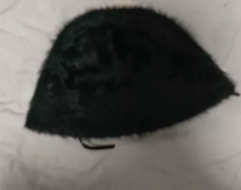 全新兔毛渔夫帽两顶一起！ 感兴趣的话点“我...