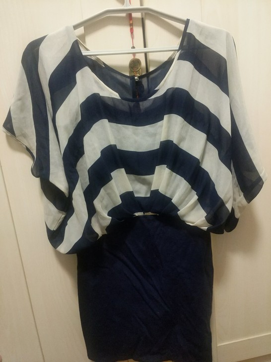 拉夏贝尔九成新假两件套连衣裙，很好看，挺职...