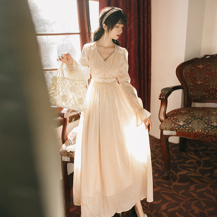 法式复古宫廷连衣裙收腰显瘦气质裙子仙女超仙...