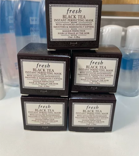 馥蕾诗红茶凝时修护面霜15ml 全新未拆封...