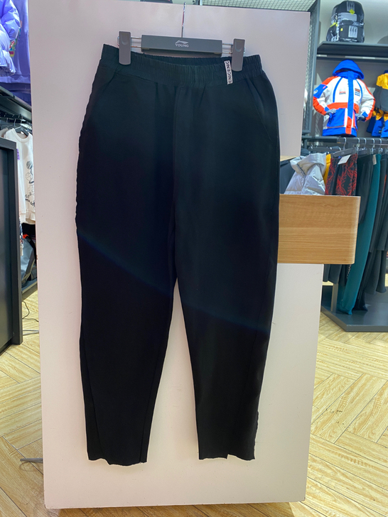 黑色哈伦休闲裤。s码