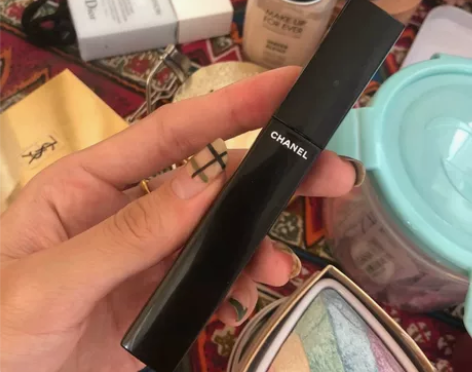 捡漏！捡漏！出闲置香奶奶家睫毛膏，只花个邮...