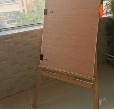 机构不开了，现有画板画架10套，30元一套...