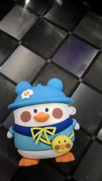 前男友送的蓝牙耳机看见就心烦 不想再看到了
