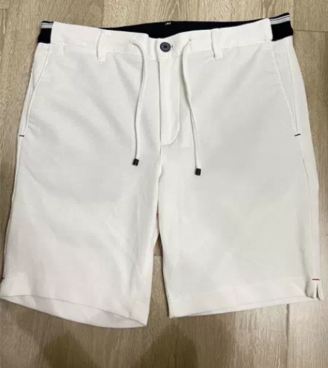 ZARA全新男士休闲短裤M码实体店购入 穿...