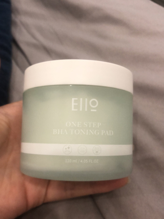 刷酸的eiio家的用了两三张.用来拍摄