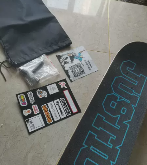 justice专业滑板 感兴趣的话点“我想...