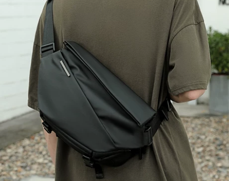 工装斜挎包男日系运动单肩包机能骑行包多功