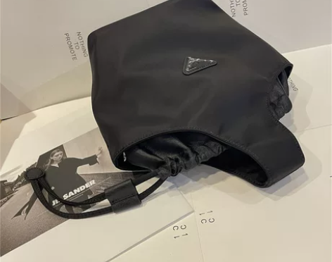 2021新款女包P家超轻防水牛津布手提包手...