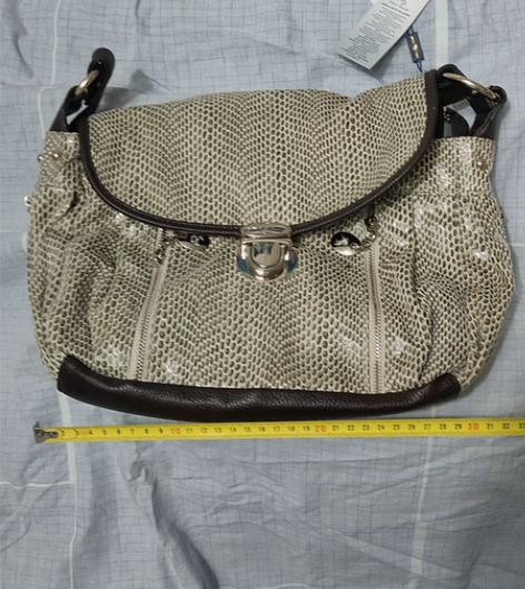 保罗女士单肩包，夸包，手提包，买来没用过，...