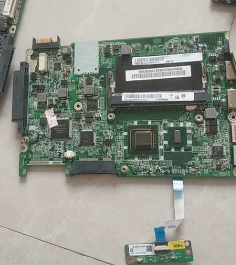 笔记本电脑:品牌拆机主板，有光猫、无路线由...