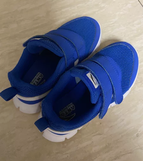 安踏秋季网面童鞋，28码，8新。 感兴趣的...