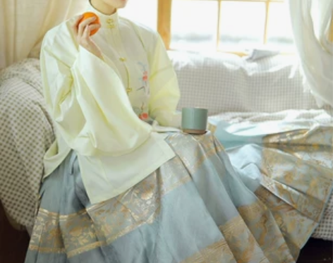 兰若庭 汉服 望水云鹤 织金纱 明制 单马...