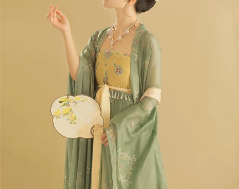 桔屿家诃子裙，穿了七八次应该，洗过，低价出...