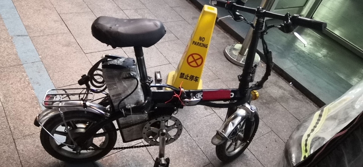 二十安代驾车子能骑三十公里,毛皮不大好了车...