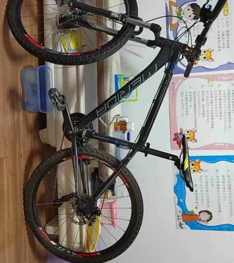 美利达挑战者350，肩控油叉，升级轴承轮组...