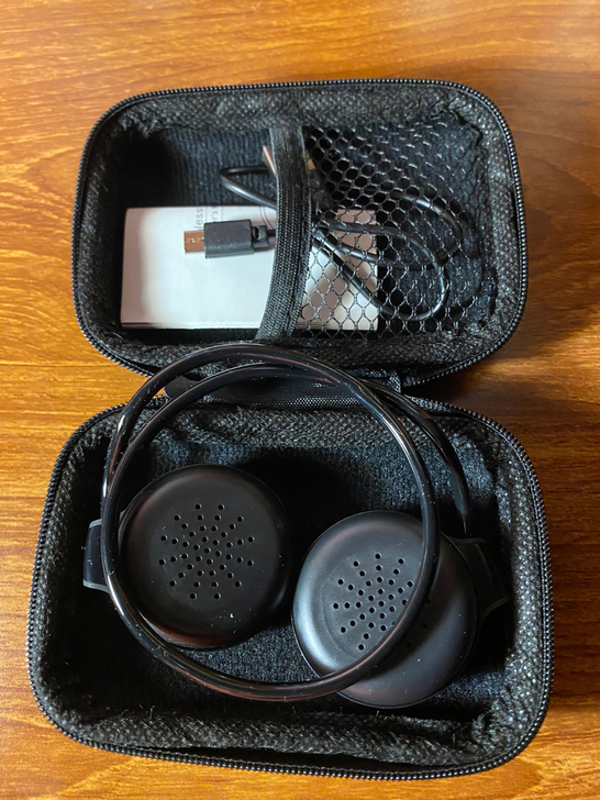 POLVCDG/铂典 蓝牙耳机 只用过一两...