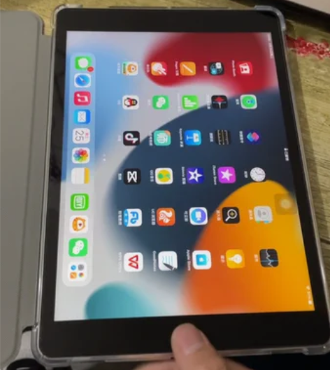 ipad第九代,官网买的,买来一直没怎么用...