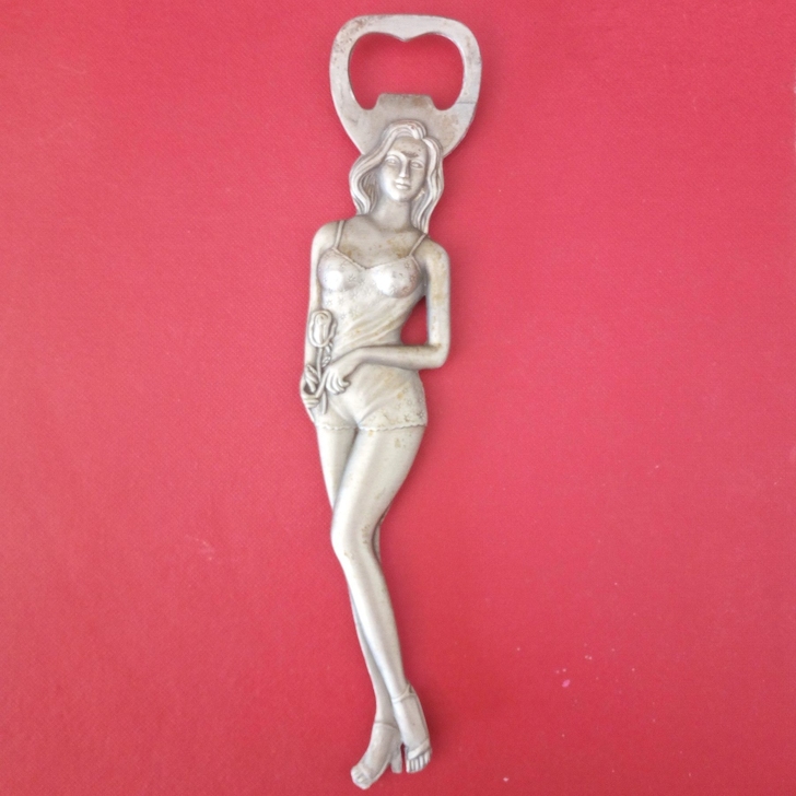 老的美女开瓶器，品相如图，老的38.8元喜...