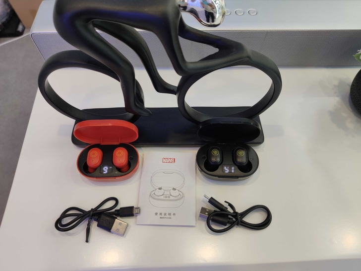 可怡漫威联名蓝牙耳机