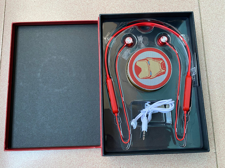 漫威限量钢铁侠 蓝牙音箱 蓝牙耳机 运动耳...