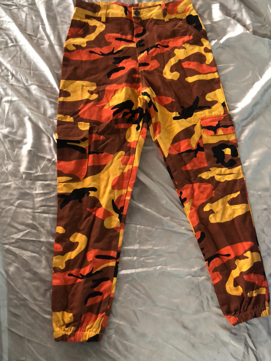 欧货潮牌纯棉裤子质量很好低价出适合sm的姐...