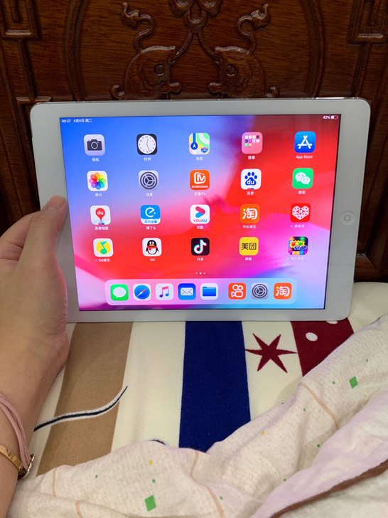 女生自用ipad mini2考研闲置9新i...