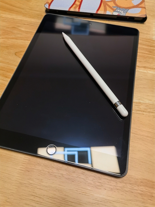 iPad7代，2019款，32G， WiF...